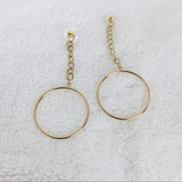 BP. Chain Gold Tone Drop Hoop Earrings - Picture 5 of 5